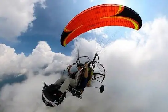Paragliding